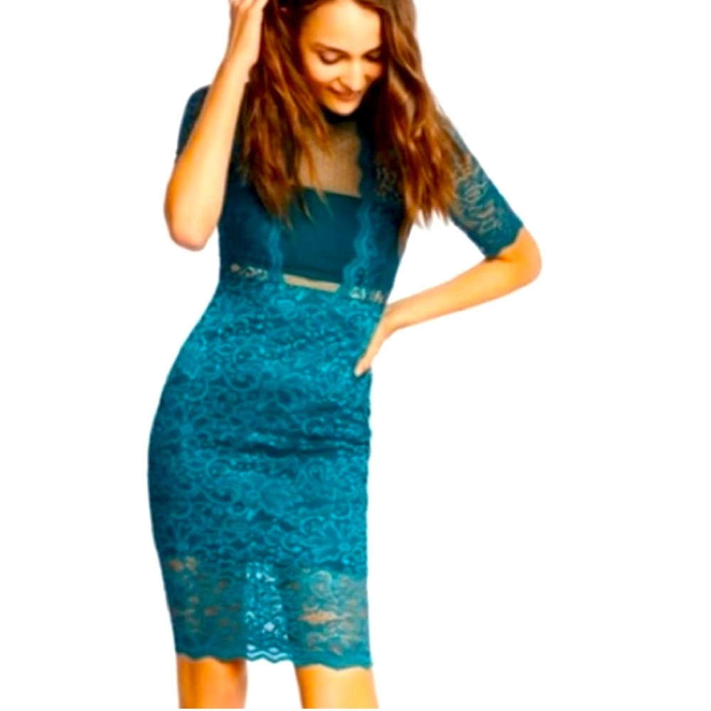 Express Lace midi dress. Size 8. Deep green.Some stretch. Excellent condition.